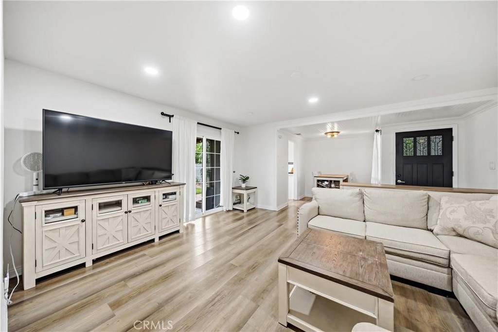 555 E G Property Photo 8