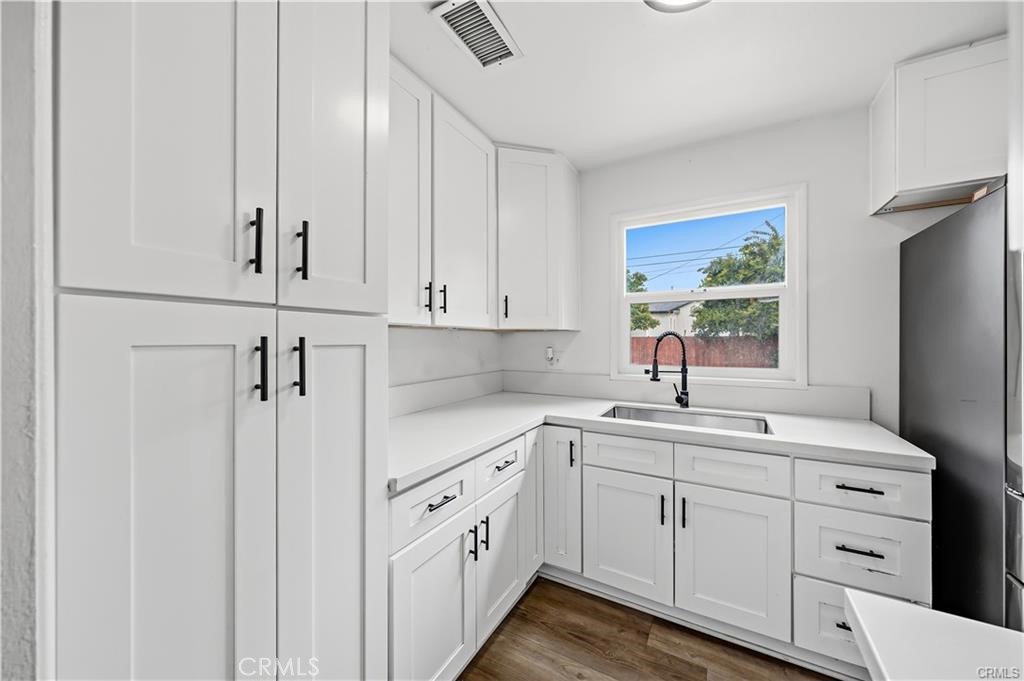 555 E G Property Photo 18