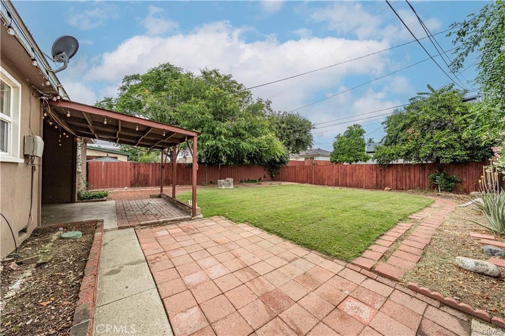 555 E G Property Photo 30