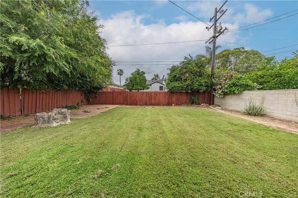 555 E G Property Photo 32