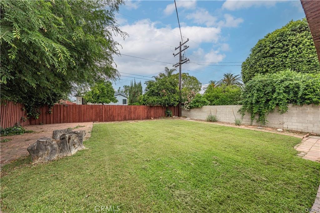 555 E G Property Photo 33