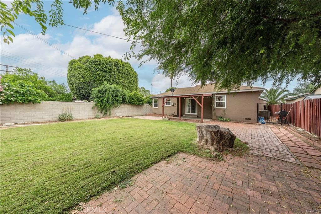 555 E G Property Photo 36