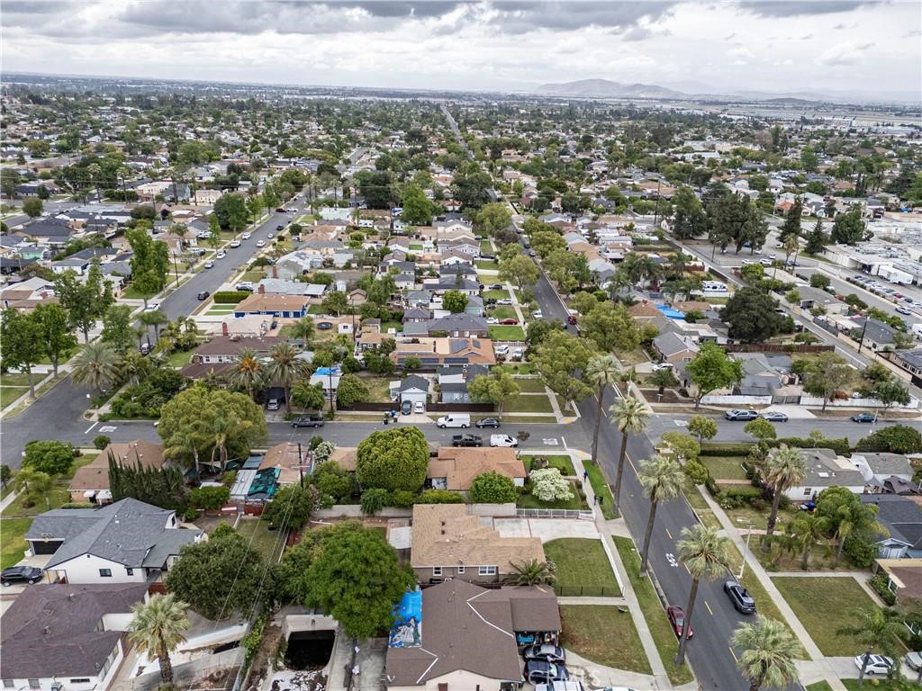 555 E G Property Photo 40