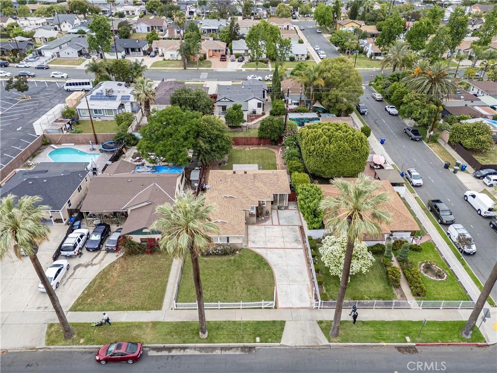 555 E G Property Photo 43