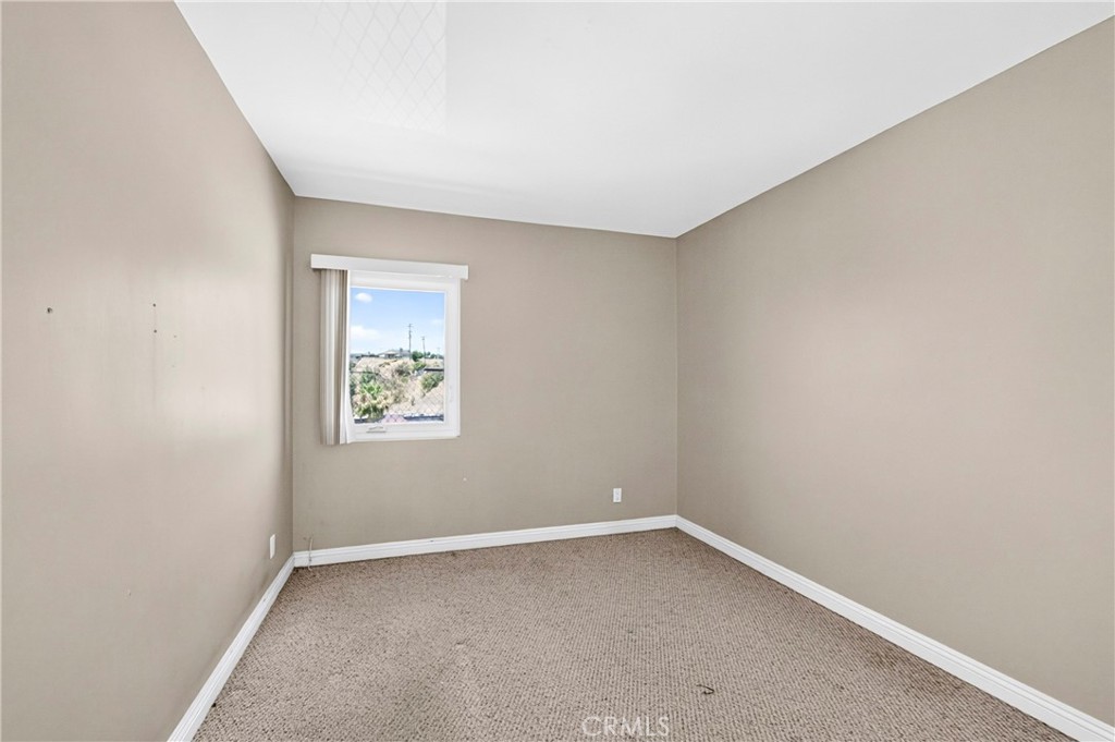 1939 S Bradshawe Property Photo 24
