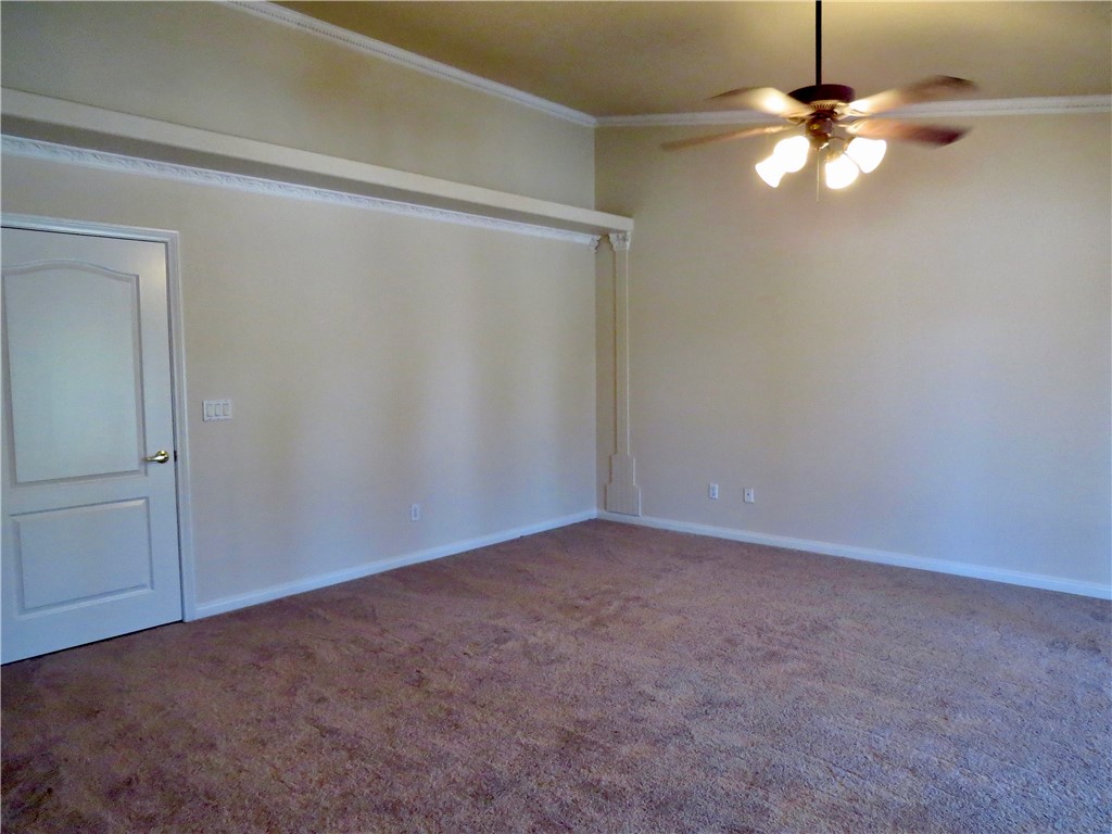 7445 El Manor Property Photo 21