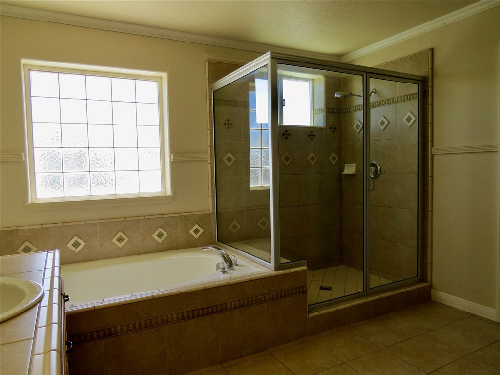 7445 El Manor Property Photo 24