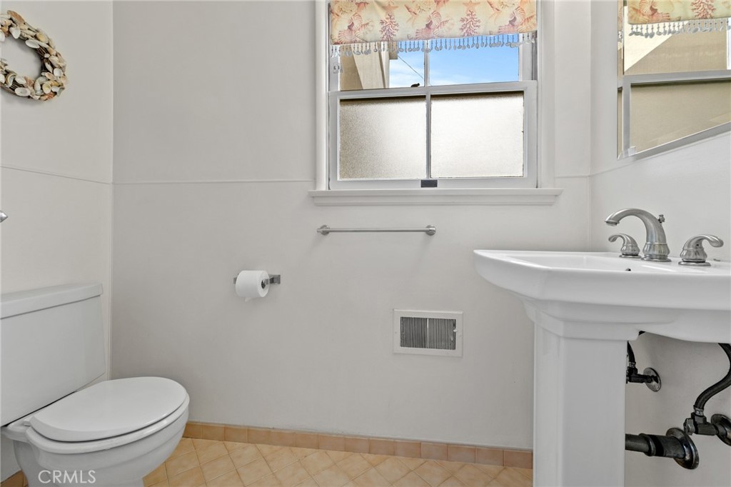 234 Prospect Avenue Property Photo 27