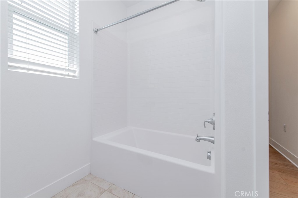 204 Yerba Property Photo 21