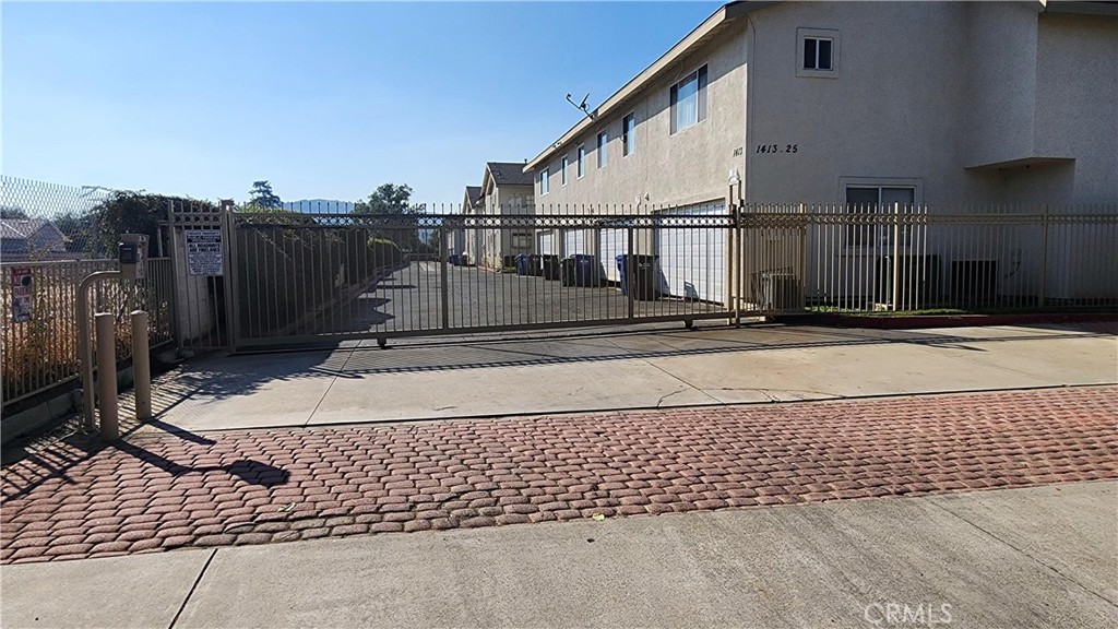 1425 S White A Property Photo 3