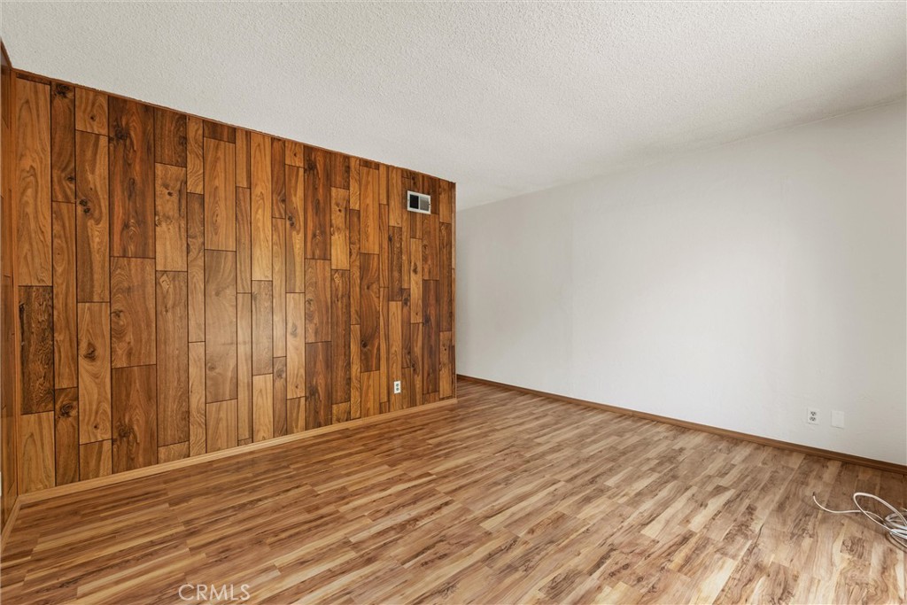 2456 Granville Avenue Property Photo 34
