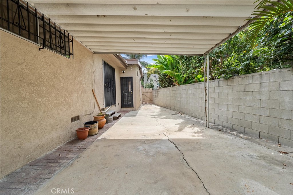 2456 Granville Avenue Property Photo 40