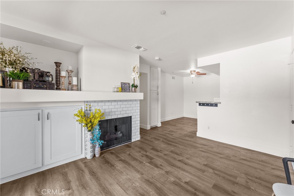 111 S Lakeview Avenue G Property Photo 6