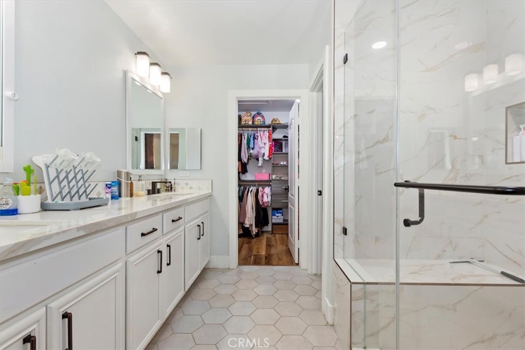 15723 Parkhouse 19 Property Photo 27