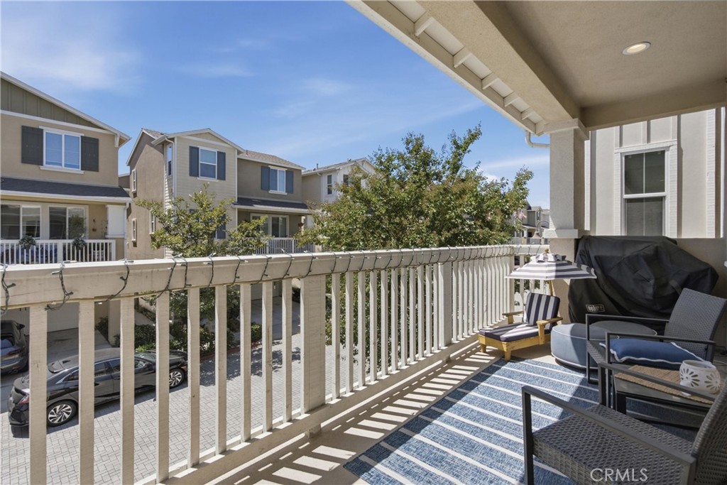 310 N Bellarose Property Photo 10