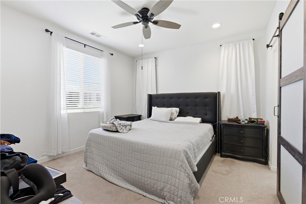 310 N Bellarose Property Photo 28