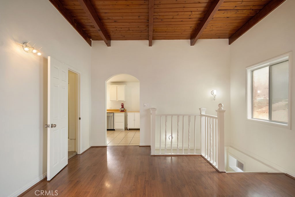4019 Barrett Road Property Photo 13