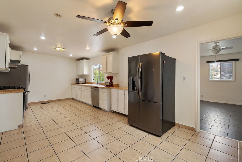 4019 Barrett Road Property Photo 16