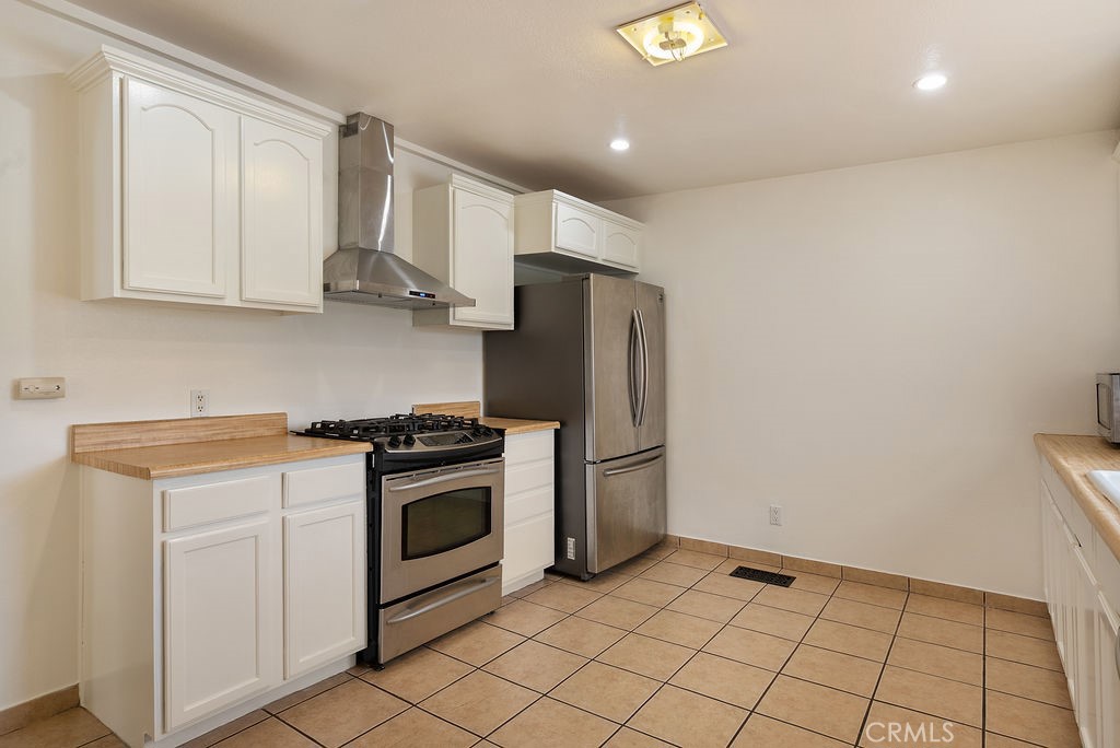 4019 Barrett Road Property Photo 19
