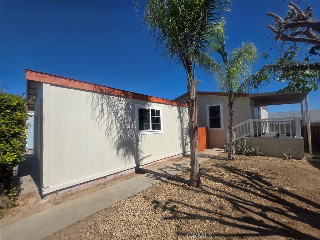 80 E Dawes 3 Property Photo 1