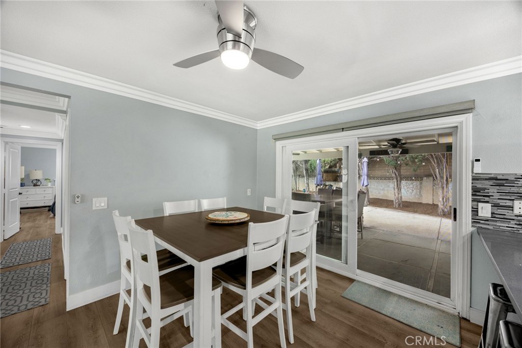 325 Delphia Avenue Property Photo 11