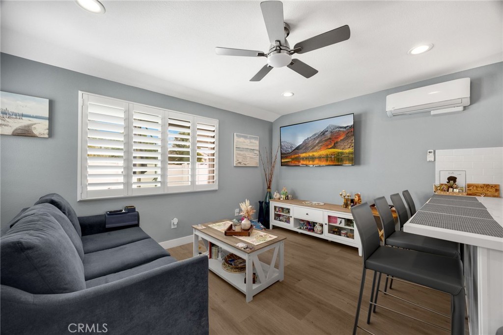 325 Delphia Avenue Property Photo 25