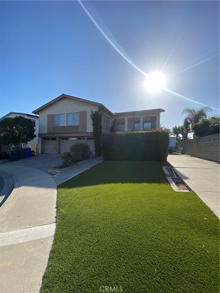 700 Pepper Tree Property Photo 1