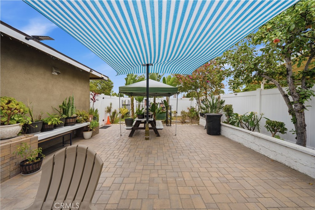 1309 N Catalpa Property Photo 33