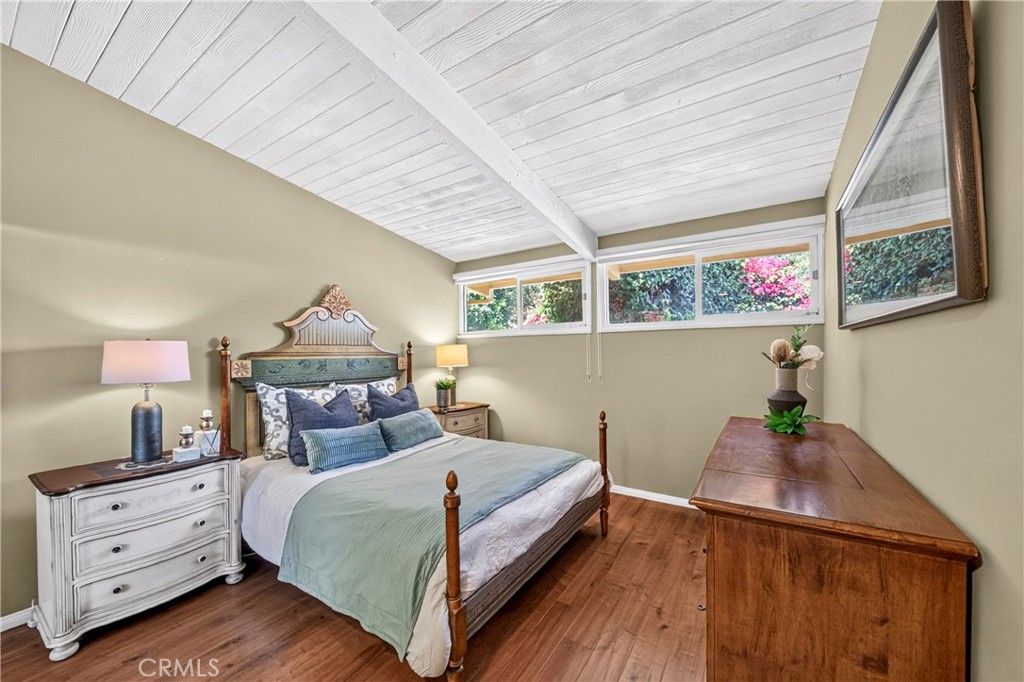 401 1/2 W. Skyline Drive Property Photo 3