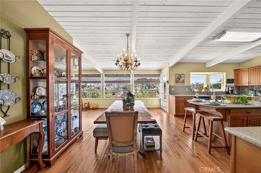 401 1/2 W. Skyline Drive Property Photo 25