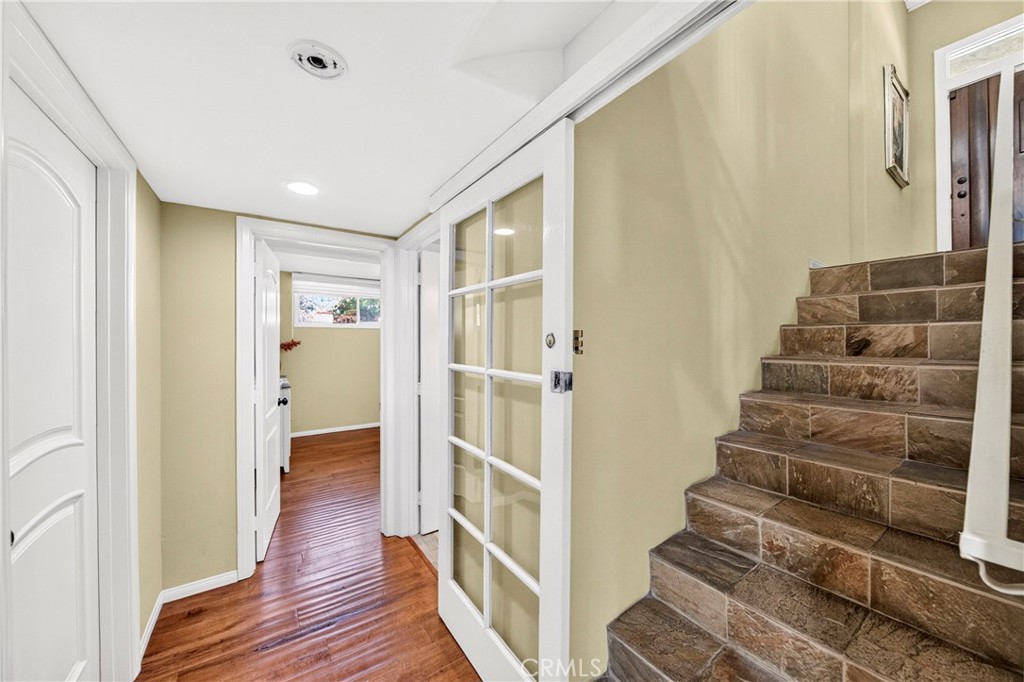 401 1/2 W. Skyline Drive Property Photo 30
