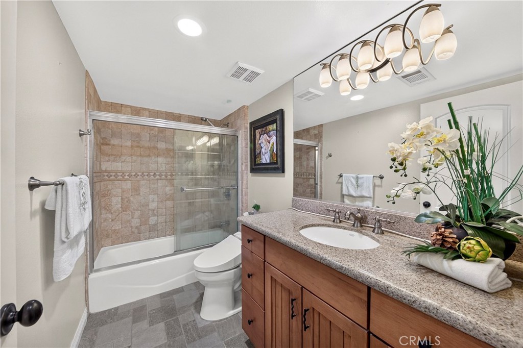 401 1/2 W. Skyline Drive Property Photo 31