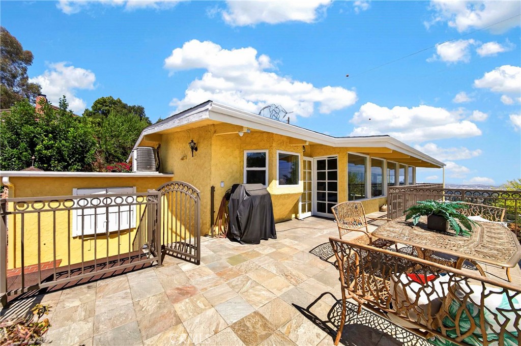 401 1/2 W. Skyline Drive Property Photo 39