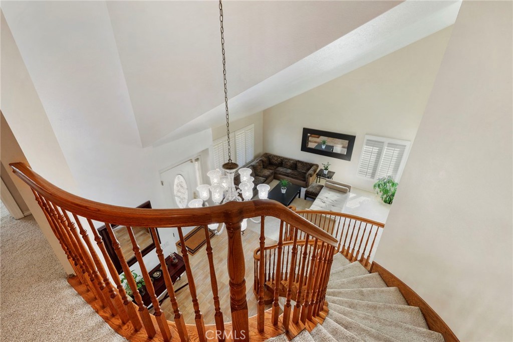 16891 Mariposa Property Photo 7