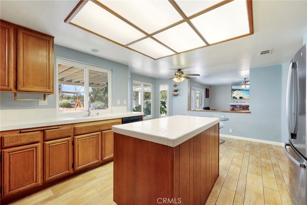 16891 Mariposa Property Photo 13