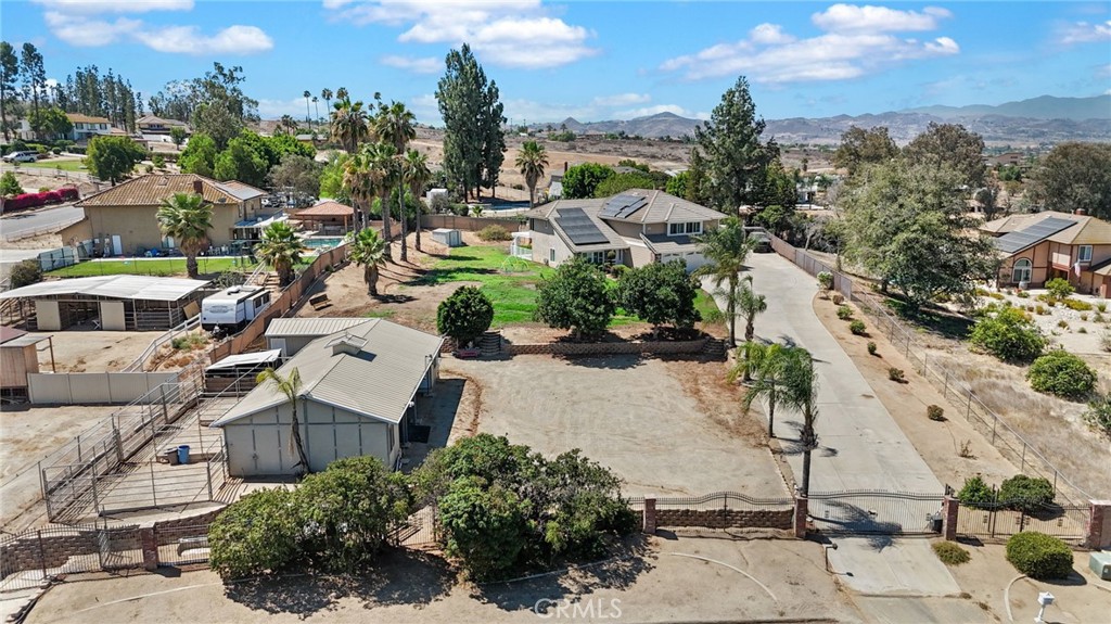 16891 Mariposa Property Photo 49