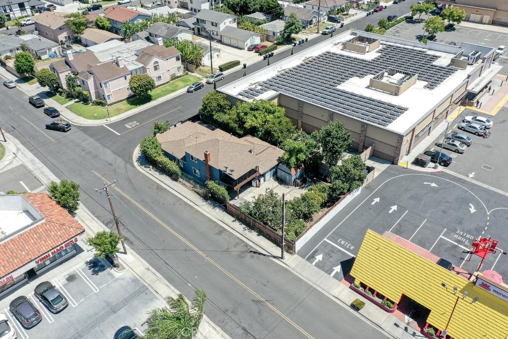 13861 Pine St. Property Photo 5