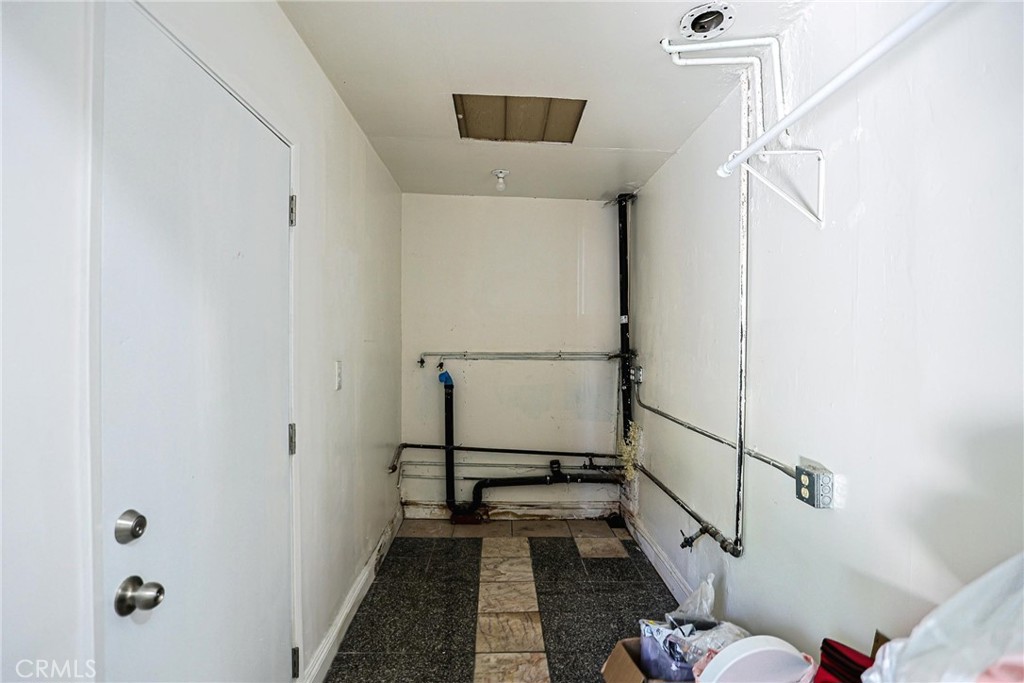 13861 Pine St. Property Photo 28