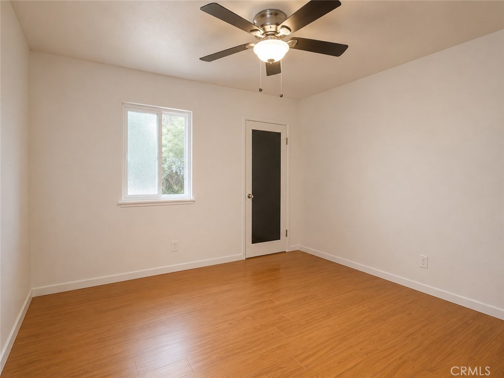 1737 W Beacon Property Photo 5