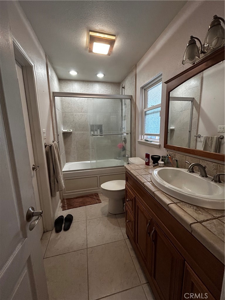 1737 W Beacon Property Photo 19