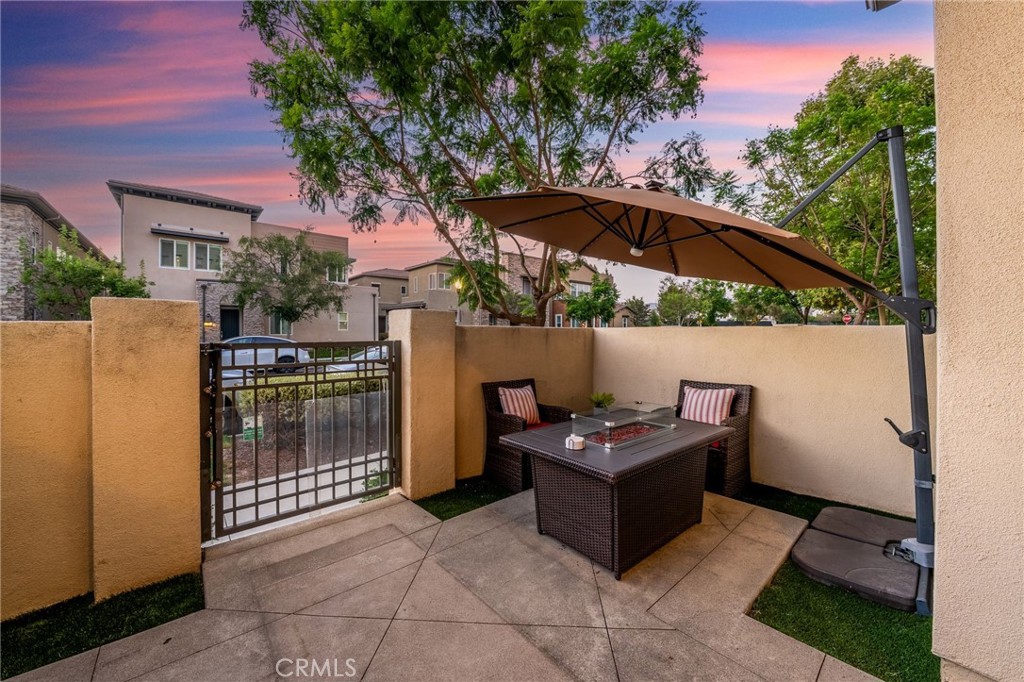 250 Cultivate Property Photo 6