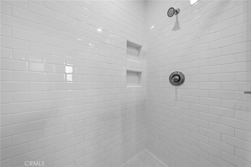 250 Cultivate Property Photo 31