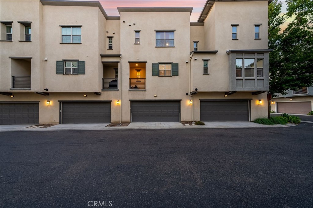 250 Cultivate Property Photo 37