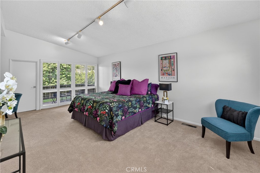 1400 N Puente Property Photo 33