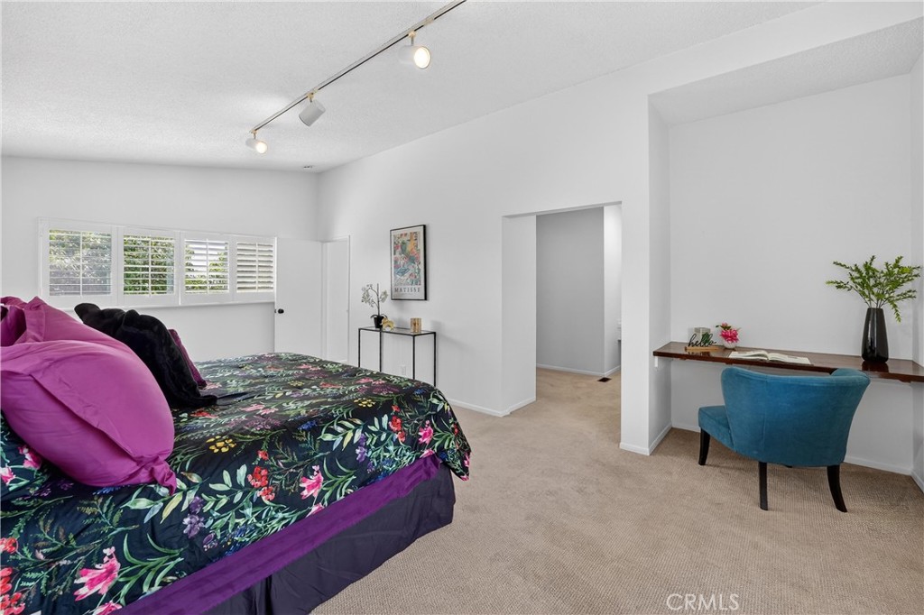 1400 N Puente Property Photo 35