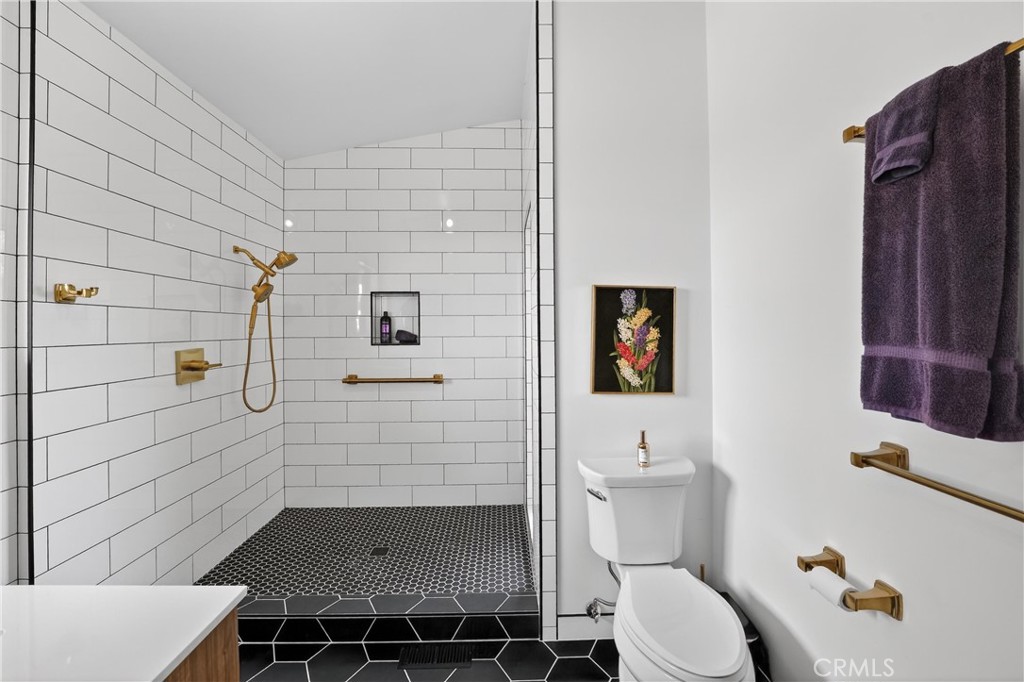 1400 N Puente Property Photo 39