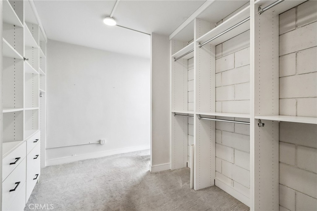 531 Esplanade 901 Property Photo 12