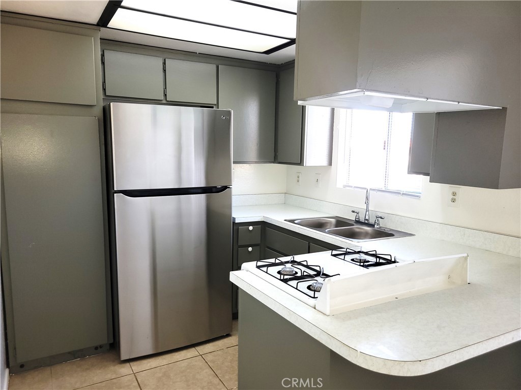 16742 Lynn Lane C Property Photo 1
