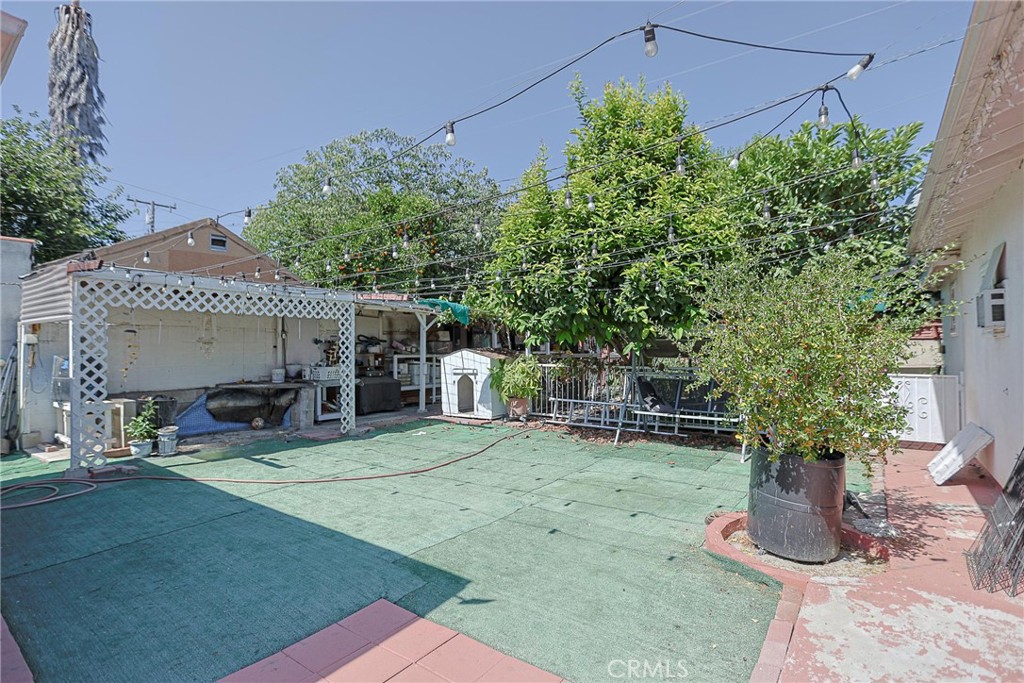 2811 Lexington Property Photo 15