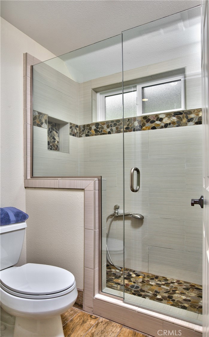 1509 E Balboa Boulevard A Property Photo 17